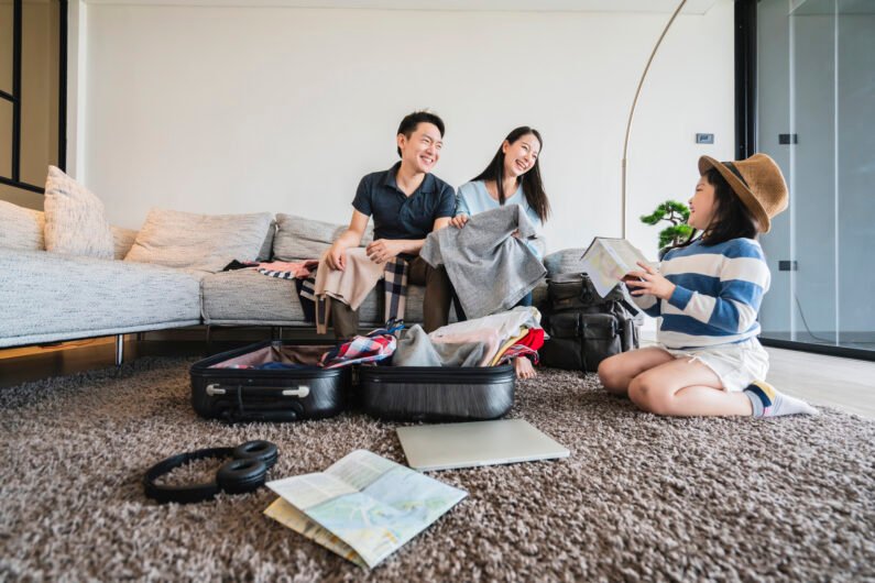 Travel Vacuum Bags That Simplify Family Life: How Vacbird Makes Packing Smarter