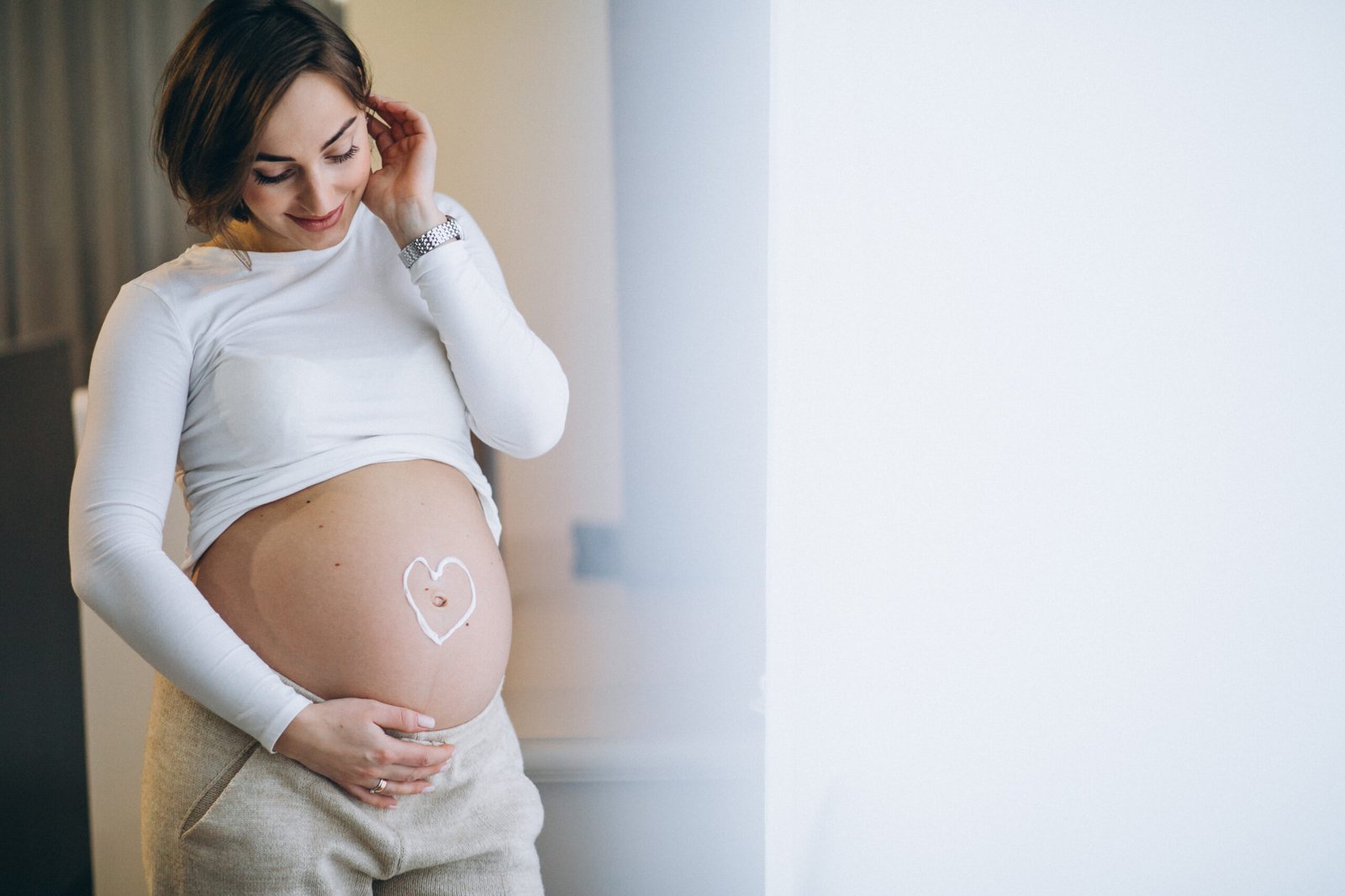 How to Maintain a Healthy Glow During Pregnancy