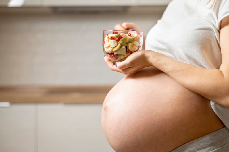 Keep Up a Healthy Glow During Pregnancy. Image: freepik