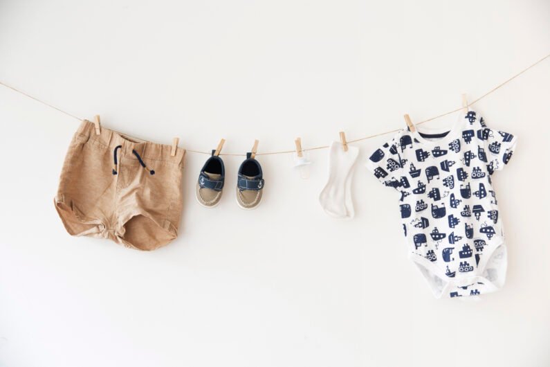 10 Smart Ways to Save Money on Baby Clothes